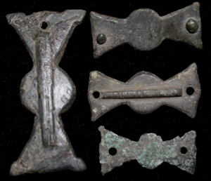 Belt Mount, Propeller-type, 4-Pack, ca. 4th Cent. Belt Mount, Propeller-type, 4-Pack, ca. 4th Cent.