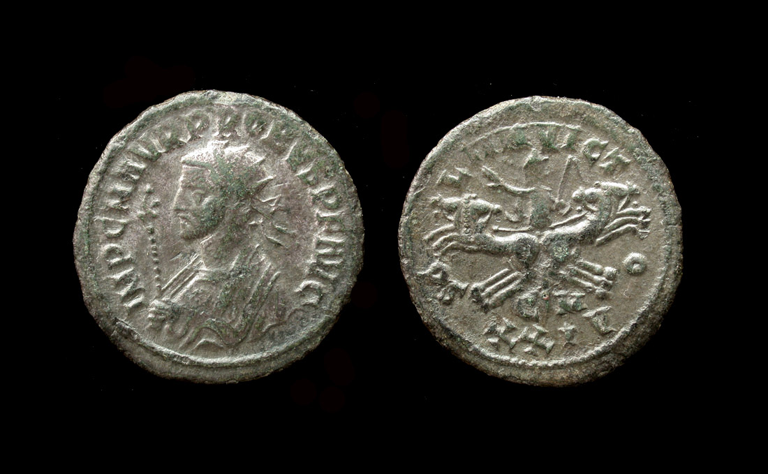 Probus, Antoninianus, Quadriga facing, Antioch mint